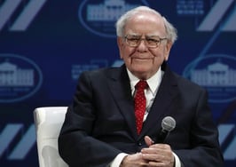 Berkshire Hathaway sees real estate income plummet