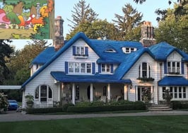 'Smurf' house goes viral after blue roof gets moment in the spotlight