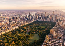 Manhattan market shows signs of cooling despite sky-high sales in Q2